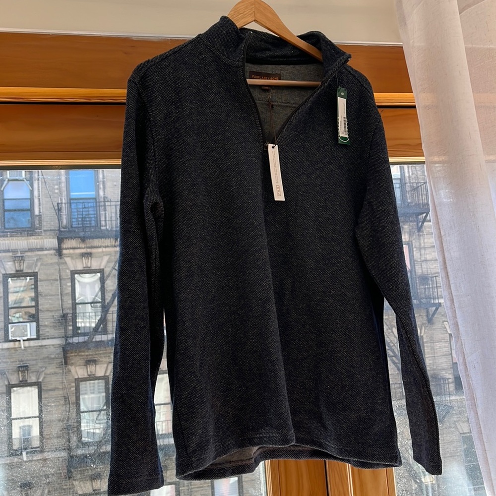 NWT mens sweater